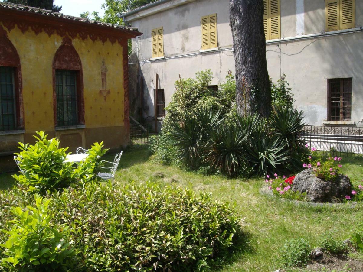 Agriturismo Bonu Gabriele 萨罗 外观 照片